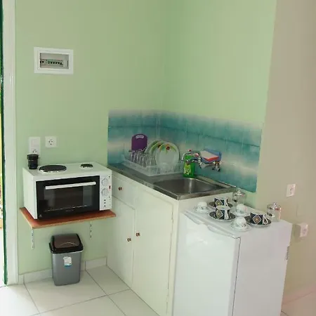 Paradise Studio Corfu Μπενίτσες